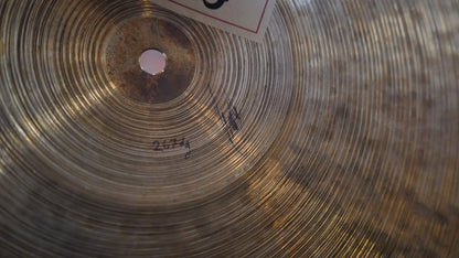 23" Nefertiti 2677g