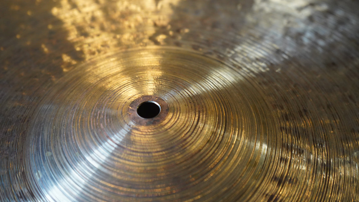 23" Nefertiti 2677g
