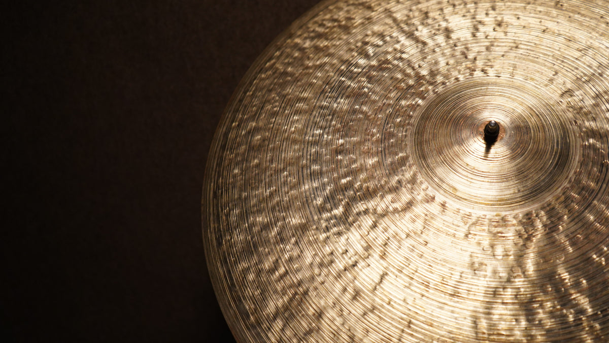 23" Nefertiti 2677g