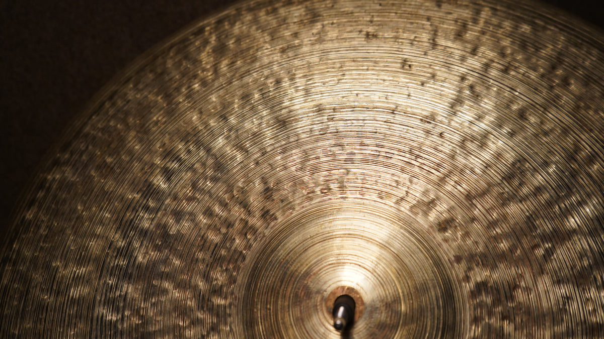 23" Nefertiti 2677g