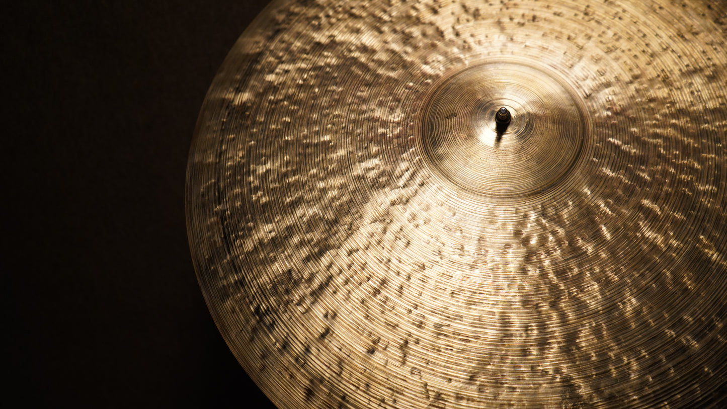 23" Nefertiti CB 2655g