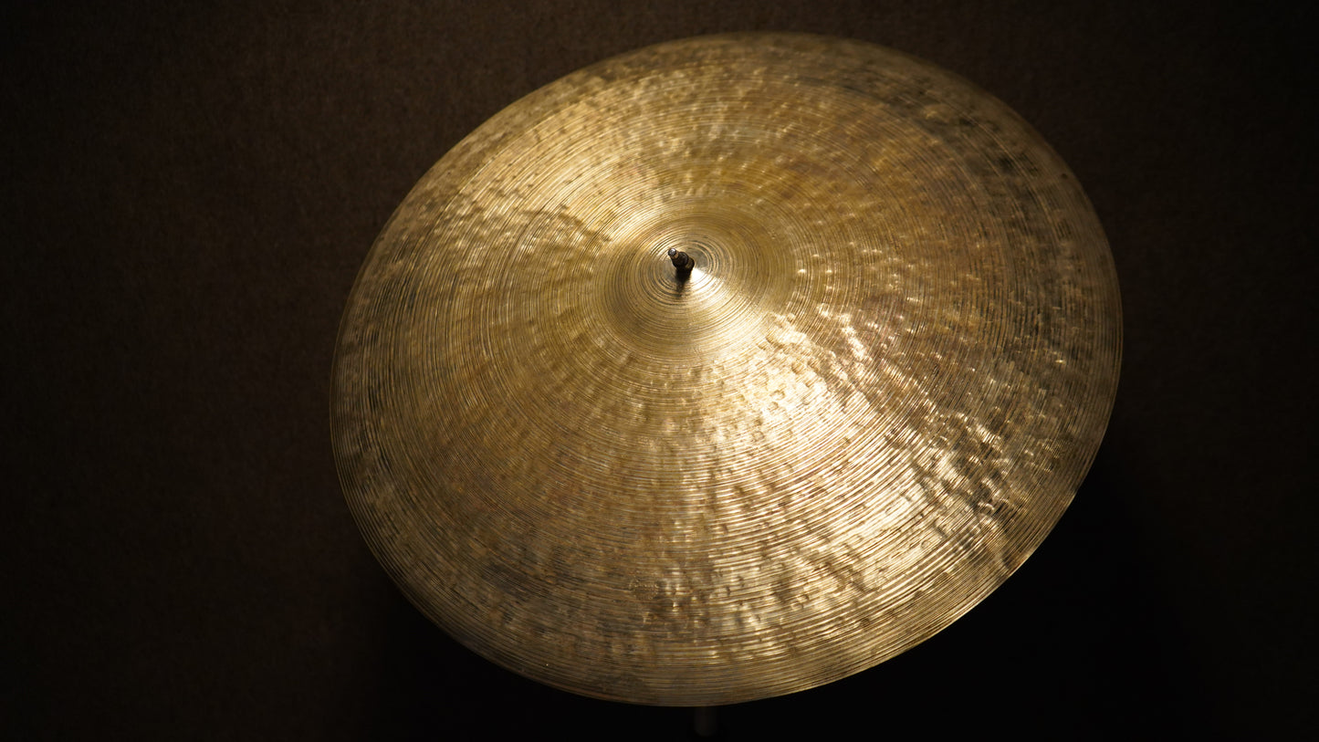 23" Nefertiti CB Tall 2645g