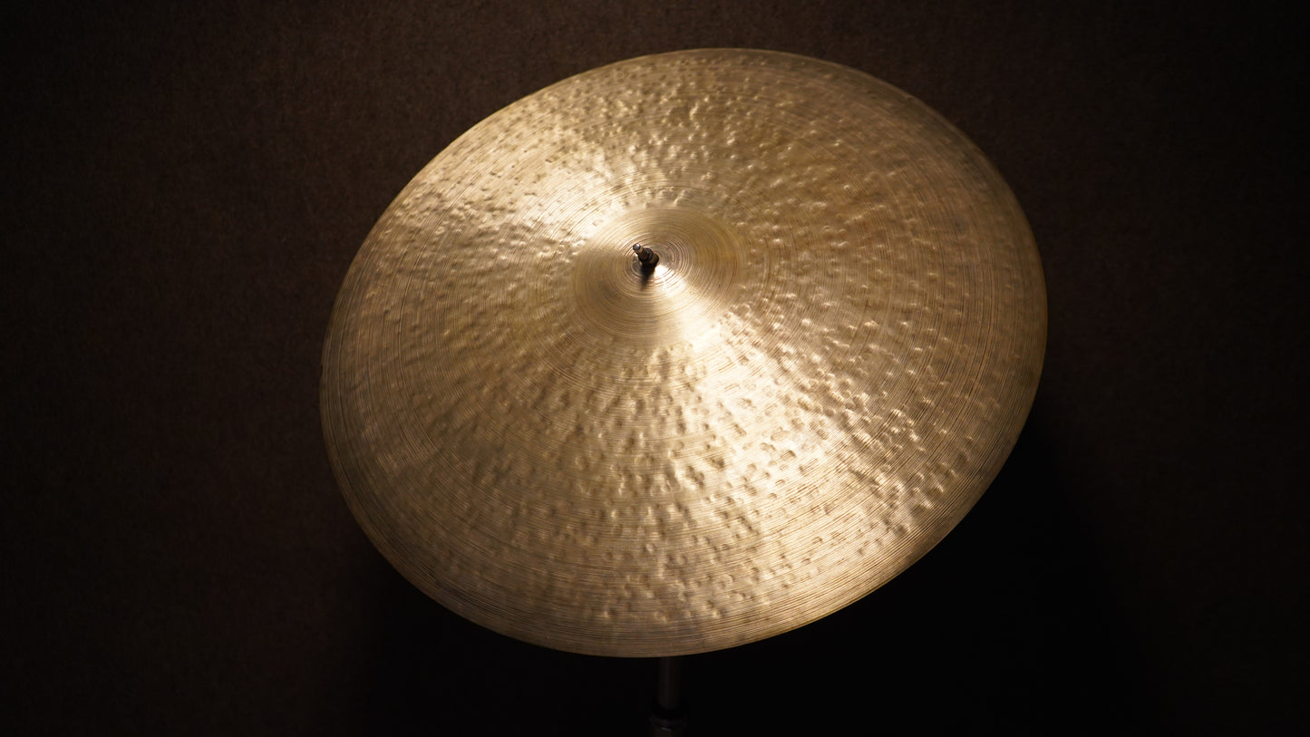 23" Nefertiti CB 2612g