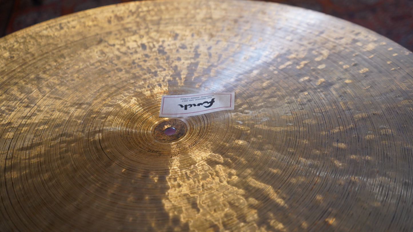 23" Nefertiti CB 2697g