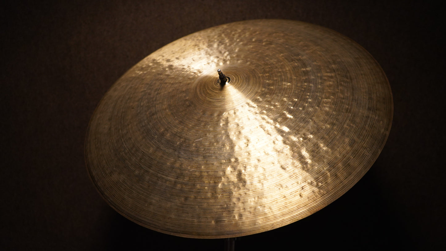 23" Nefertiti CB 2697g