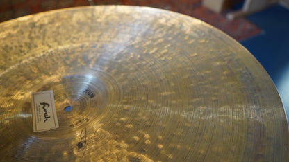 23" Gregory Hutchinson Signature 2824g