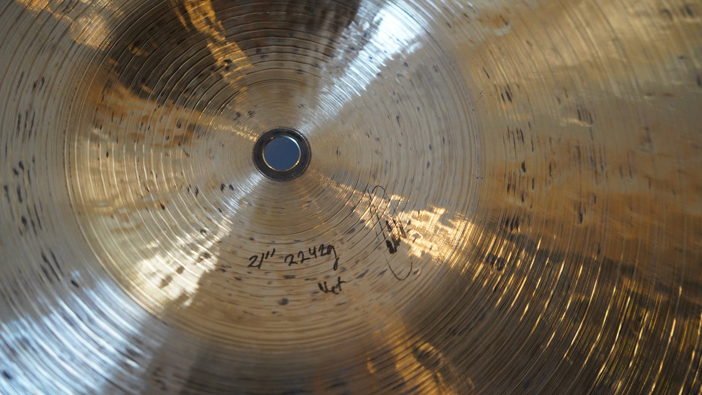 21" Nefertiti 2242g
