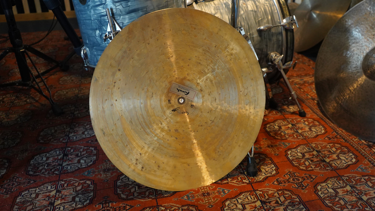 22" Nefertiti 2363g CB