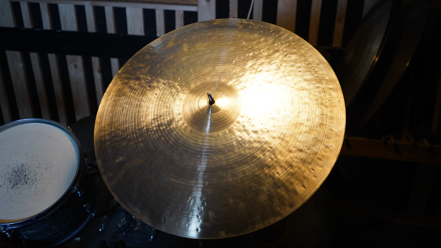 22" Nefertiti 2363g CB