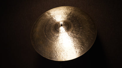 21" Nefertiti 2242g
