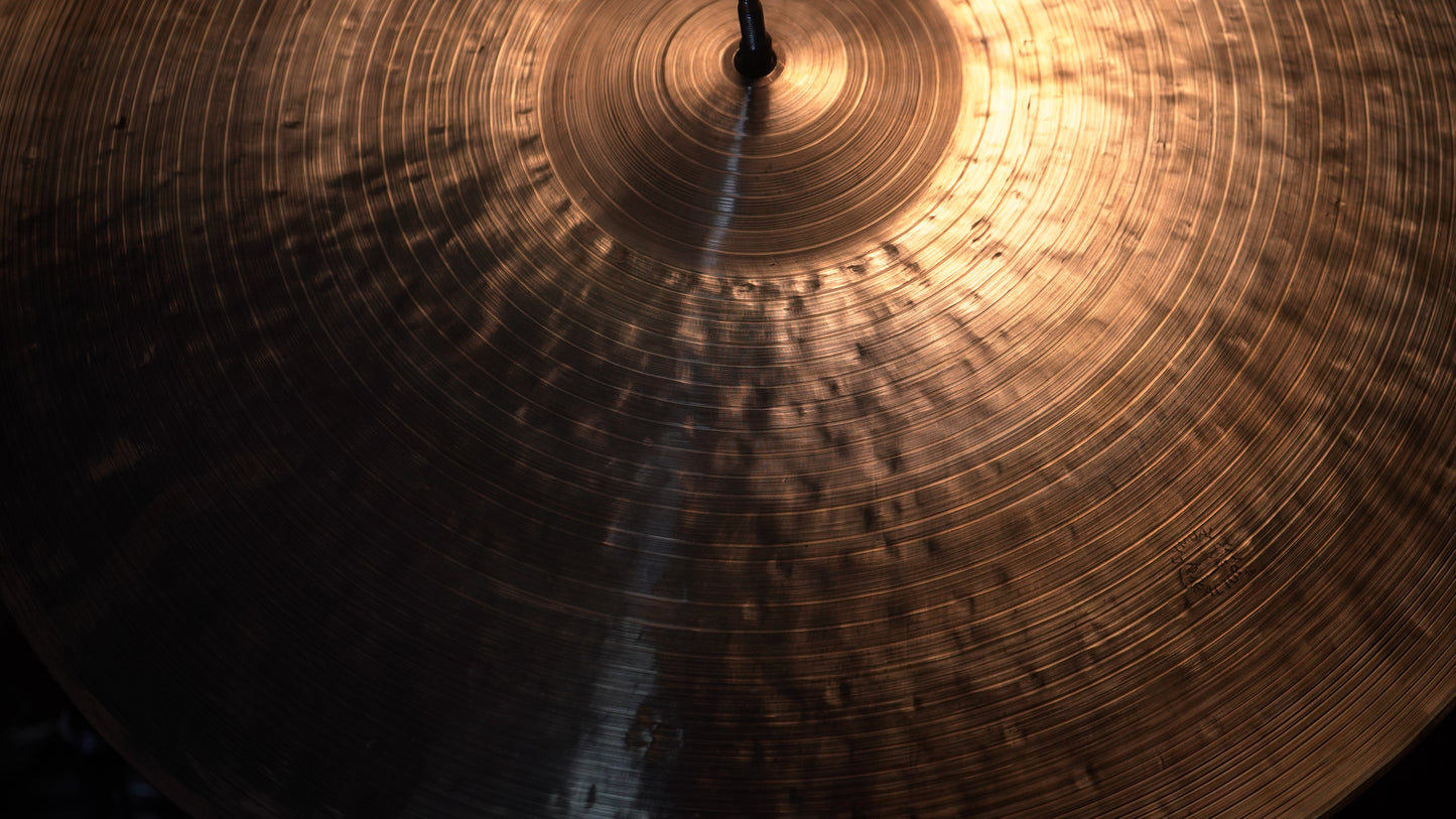 22" Nefertiti 2363g CB