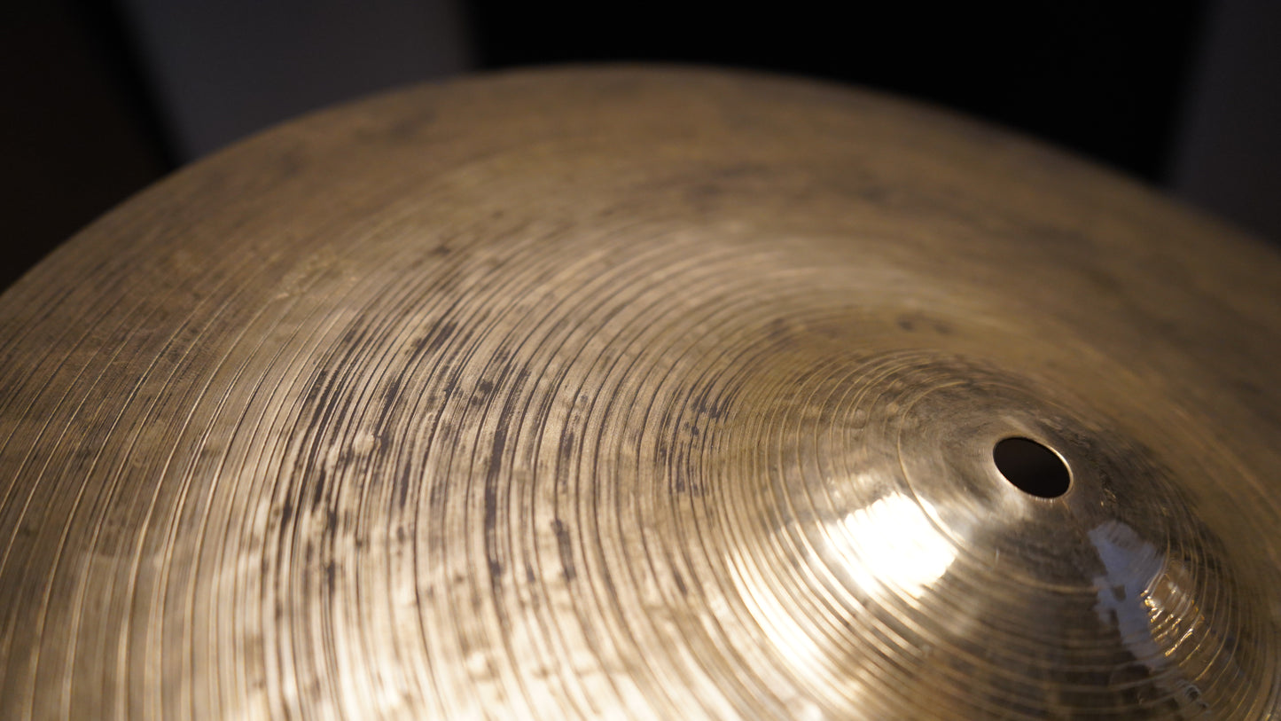 15" Nefertiti Hi-hats 975 / 1168g