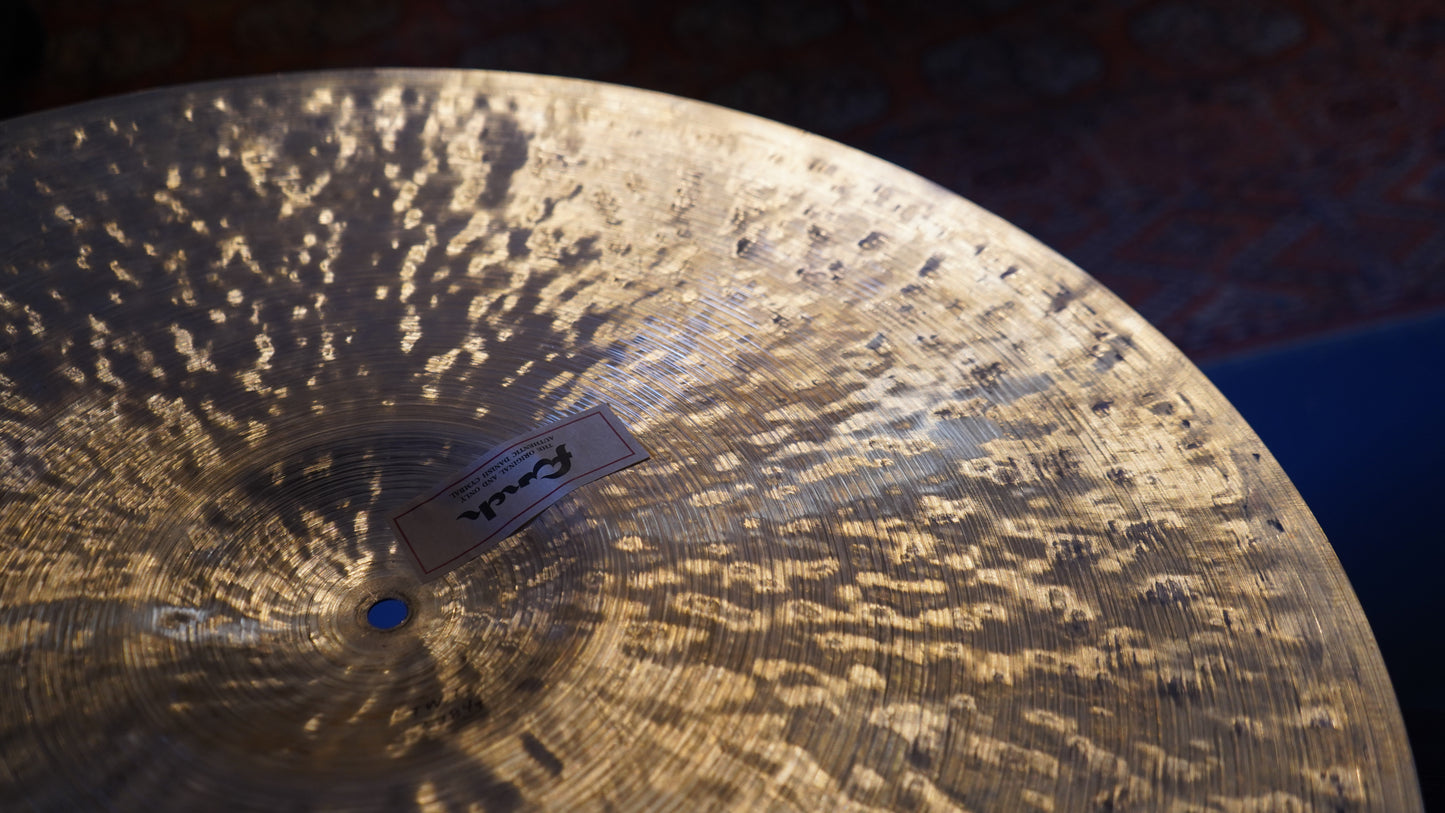 23" TW Tribute 2784g