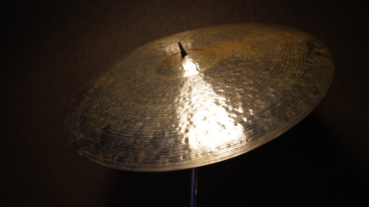 23" TW Tribute 2784g