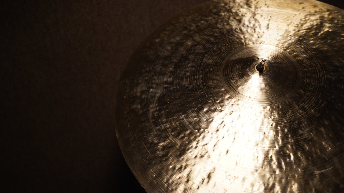 23" Dark & Stormy 2519g
