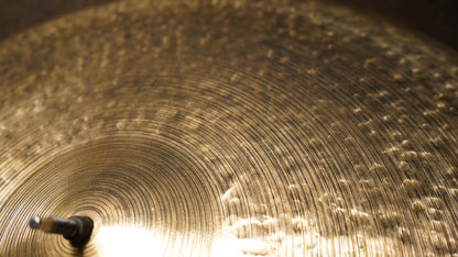23" Nefertiti 2824g