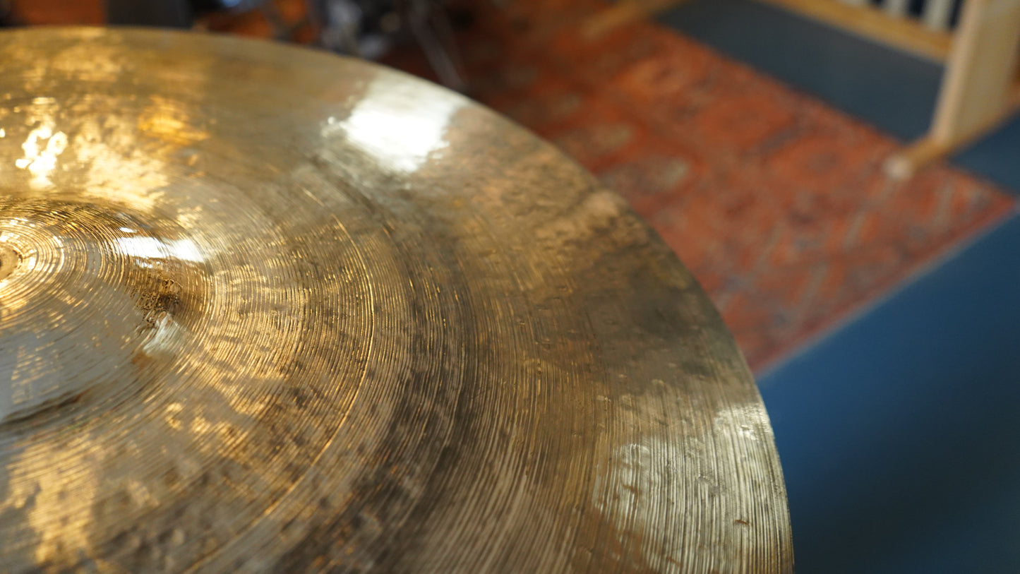 22" HFB 2306g