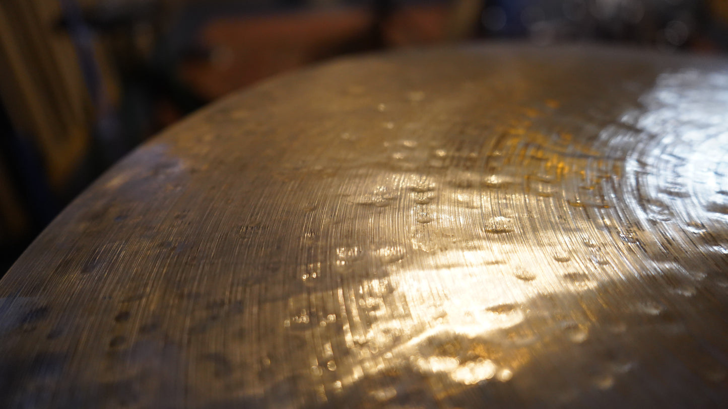 FC 24" TRILOGY 2737g