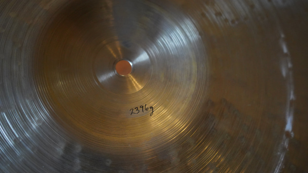 22" Nefertiti 2396g