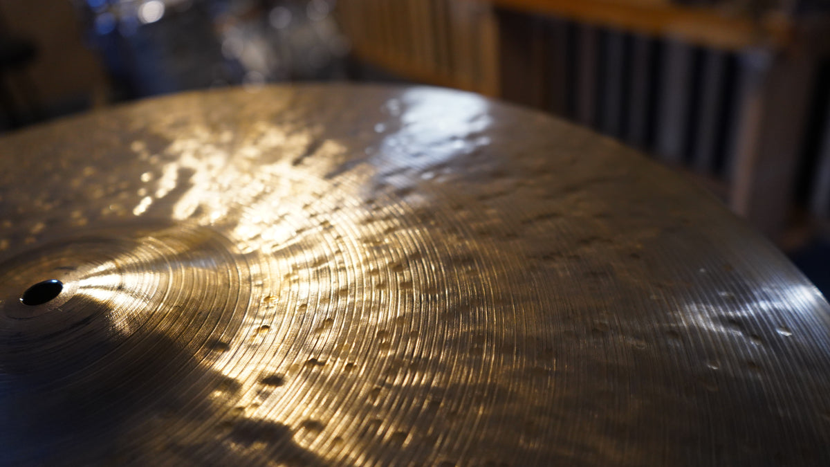22" Nefertiti 2396g