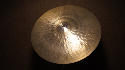 22" Nefertiti 2396g