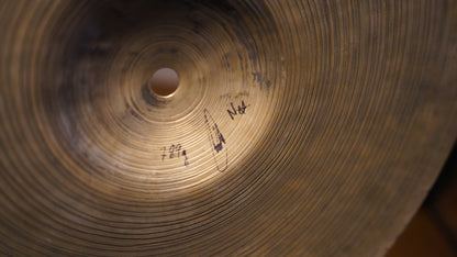 14" Nefertiti Hi-hats 789 / 926g