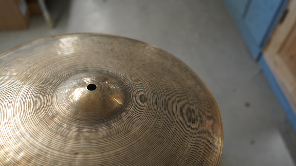15" Nefertiti Hi-hats 971 / 1166g