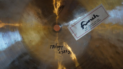 24" Trilogy 2582g