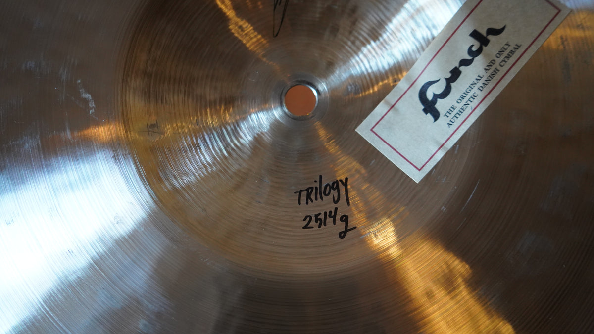 24" Trilogy 2514g