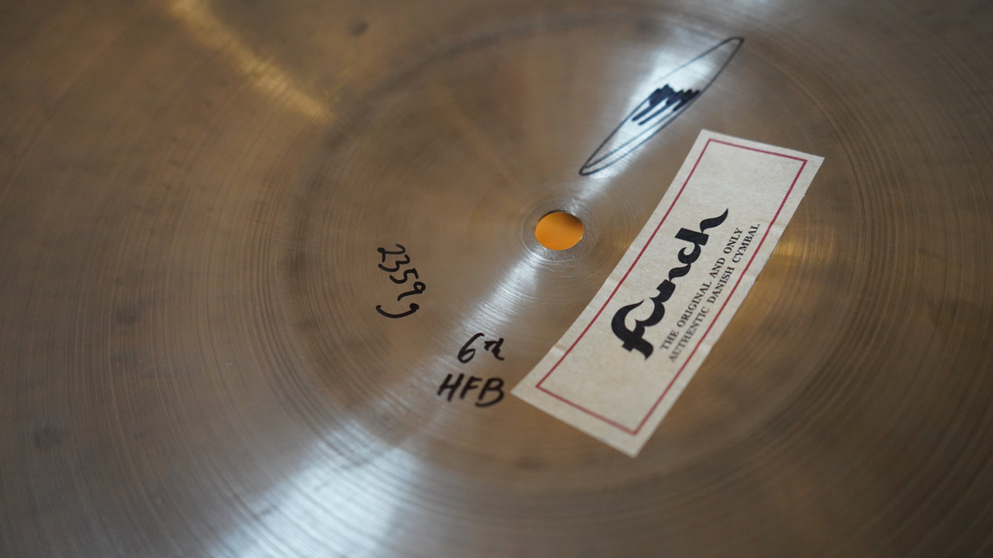 22" 6th Anniversary 2359g HFB