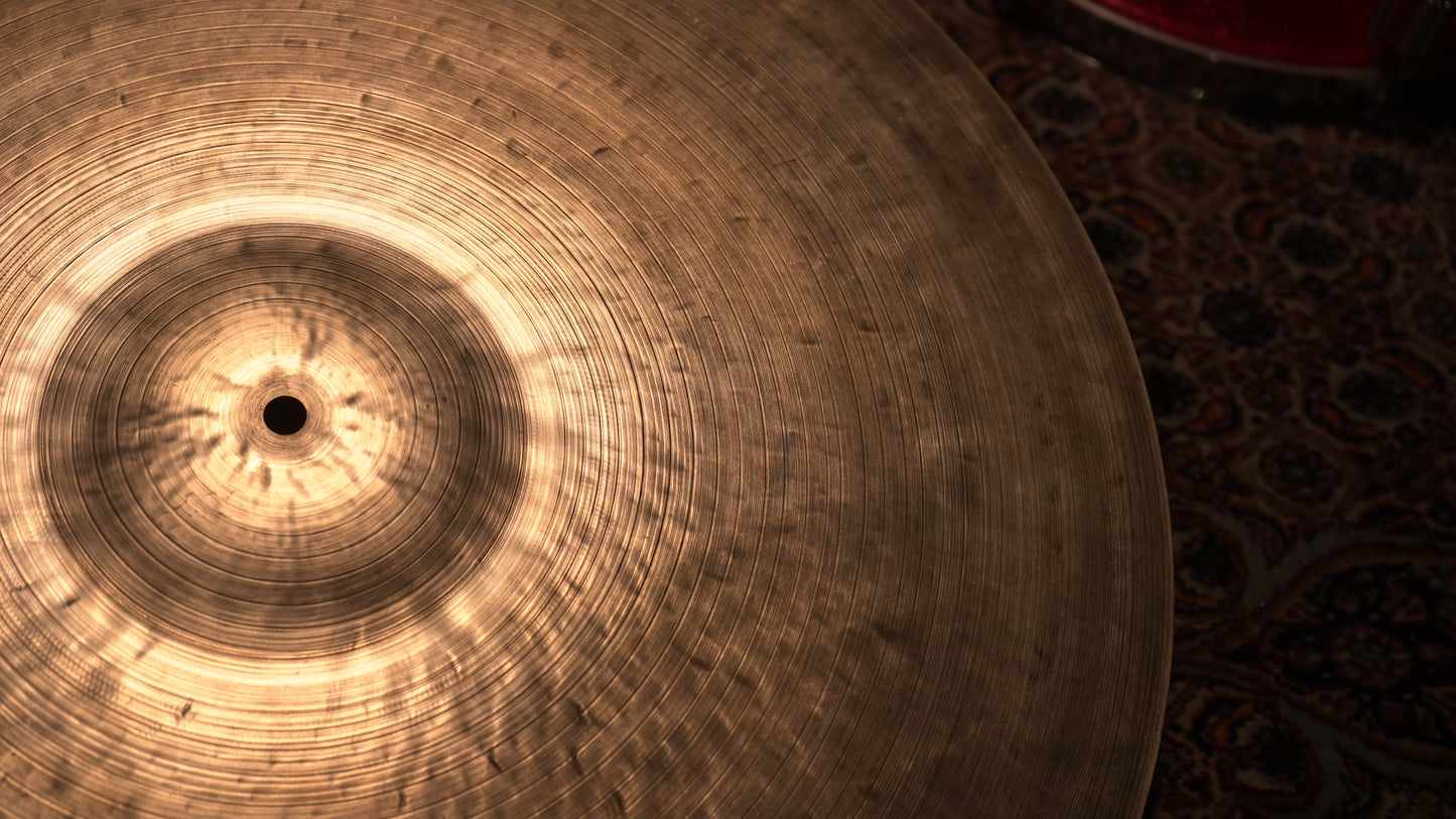 22" 6th Anniversary 2359g HFB