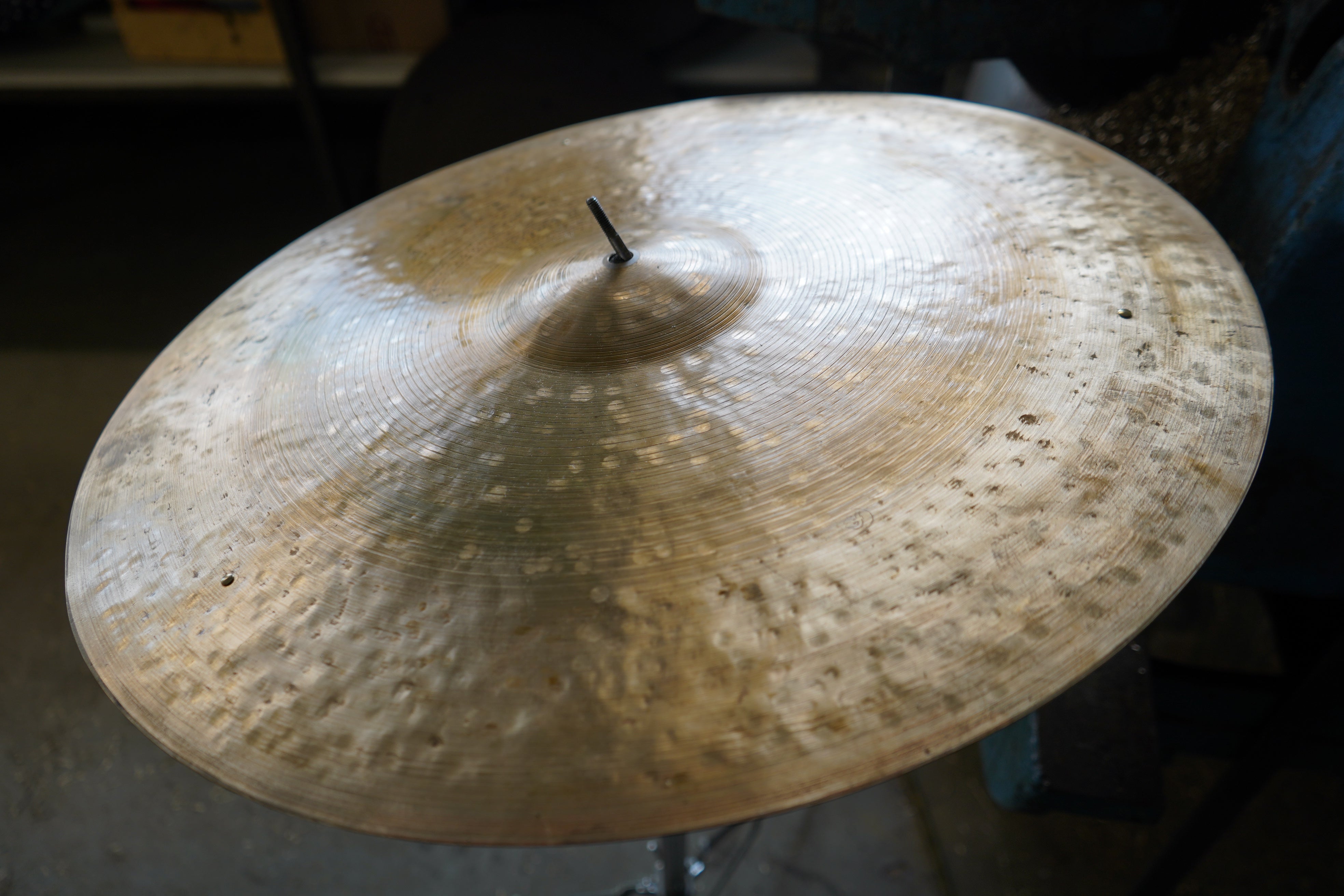 22" Brian Blade Tribute Overhammered 2374g w/rivets