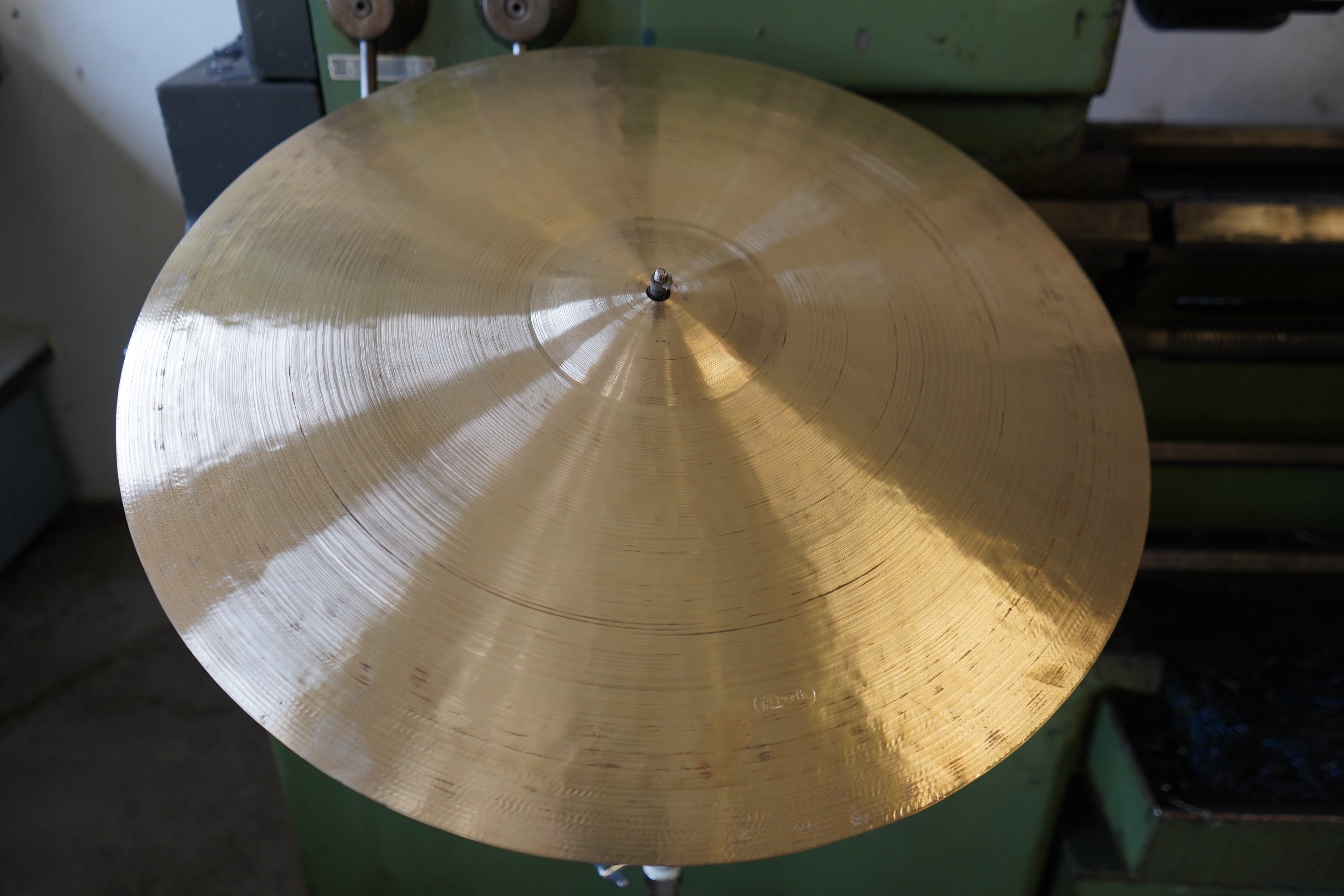 22" 6th Anniversary Ride 2325g (Hand Formed Bell)