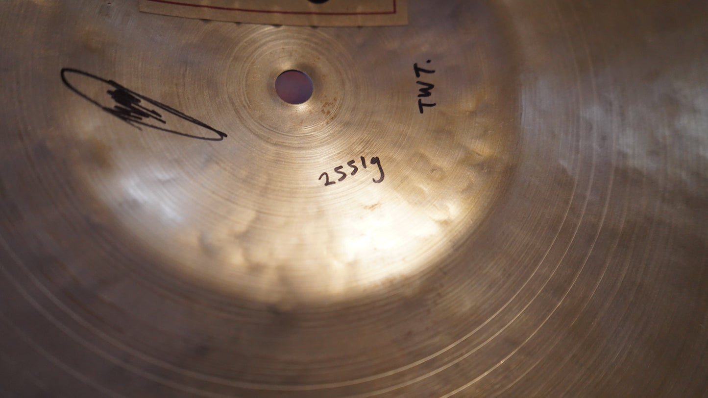 22" TW Tribute 2551g