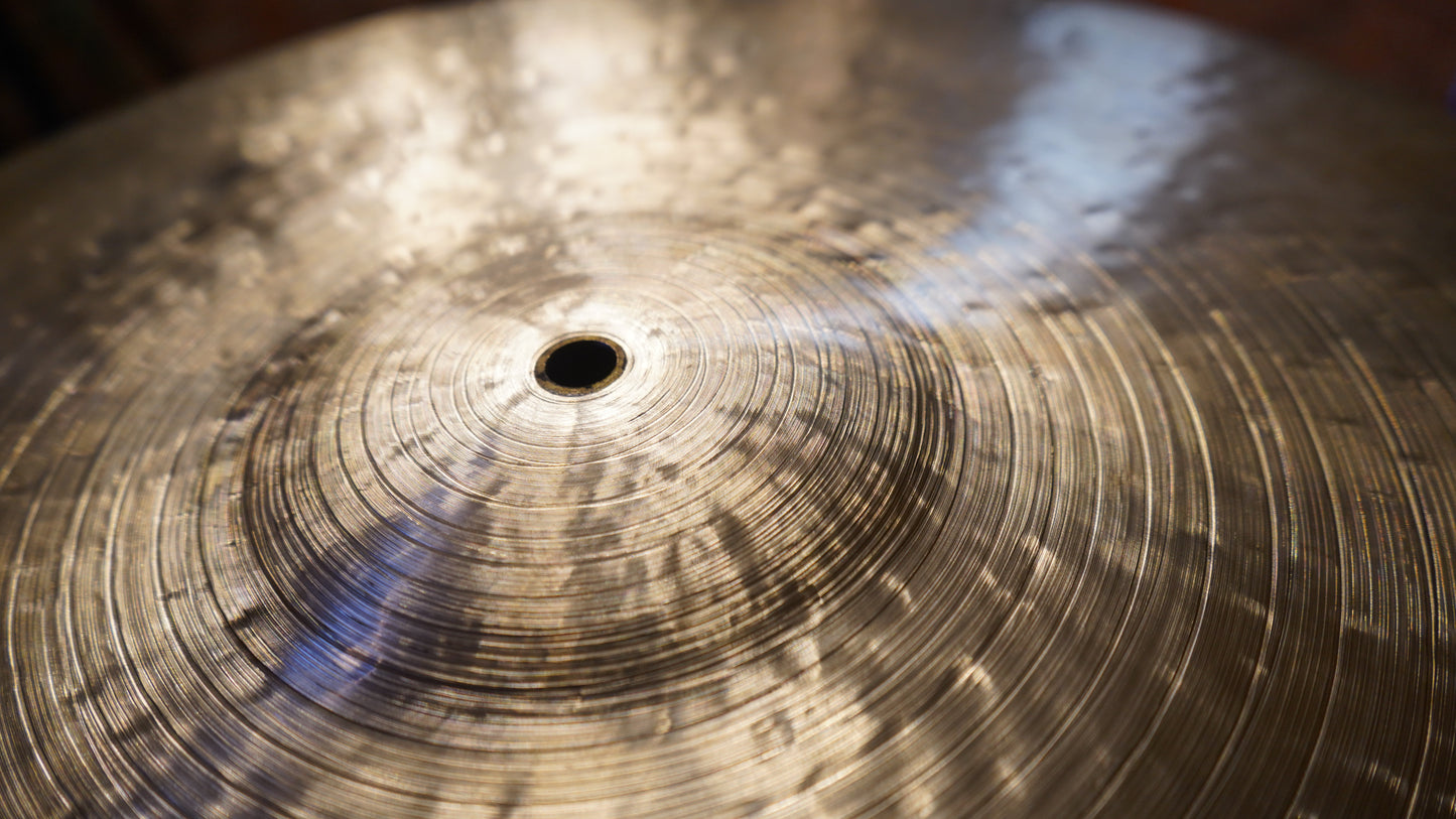 18" 6th Anniversary 1603g HFB