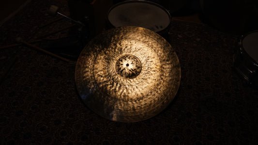 20" Nefertiti 1730g (High Profile)
