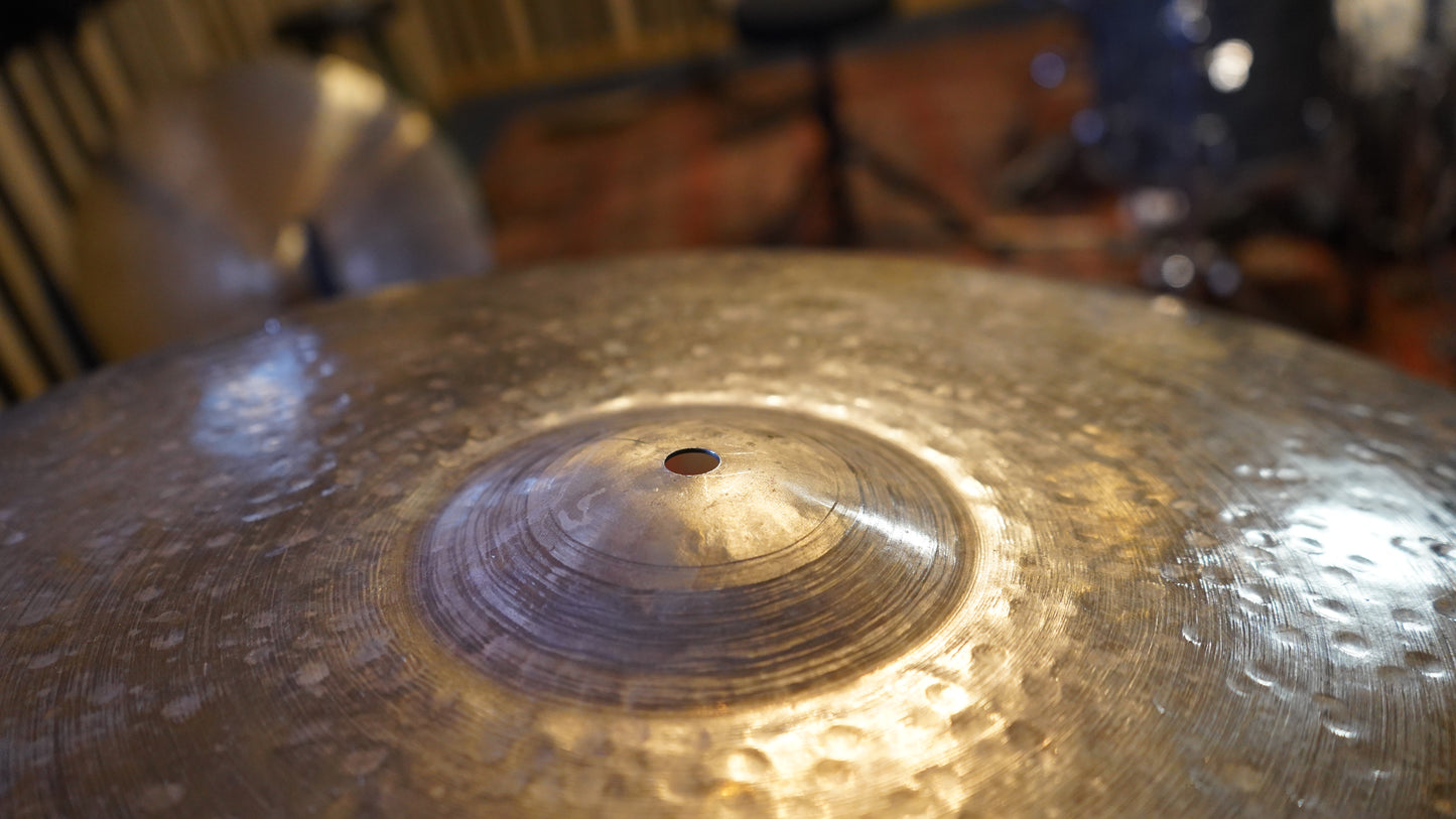 21" High Bell 2320g Overhammered