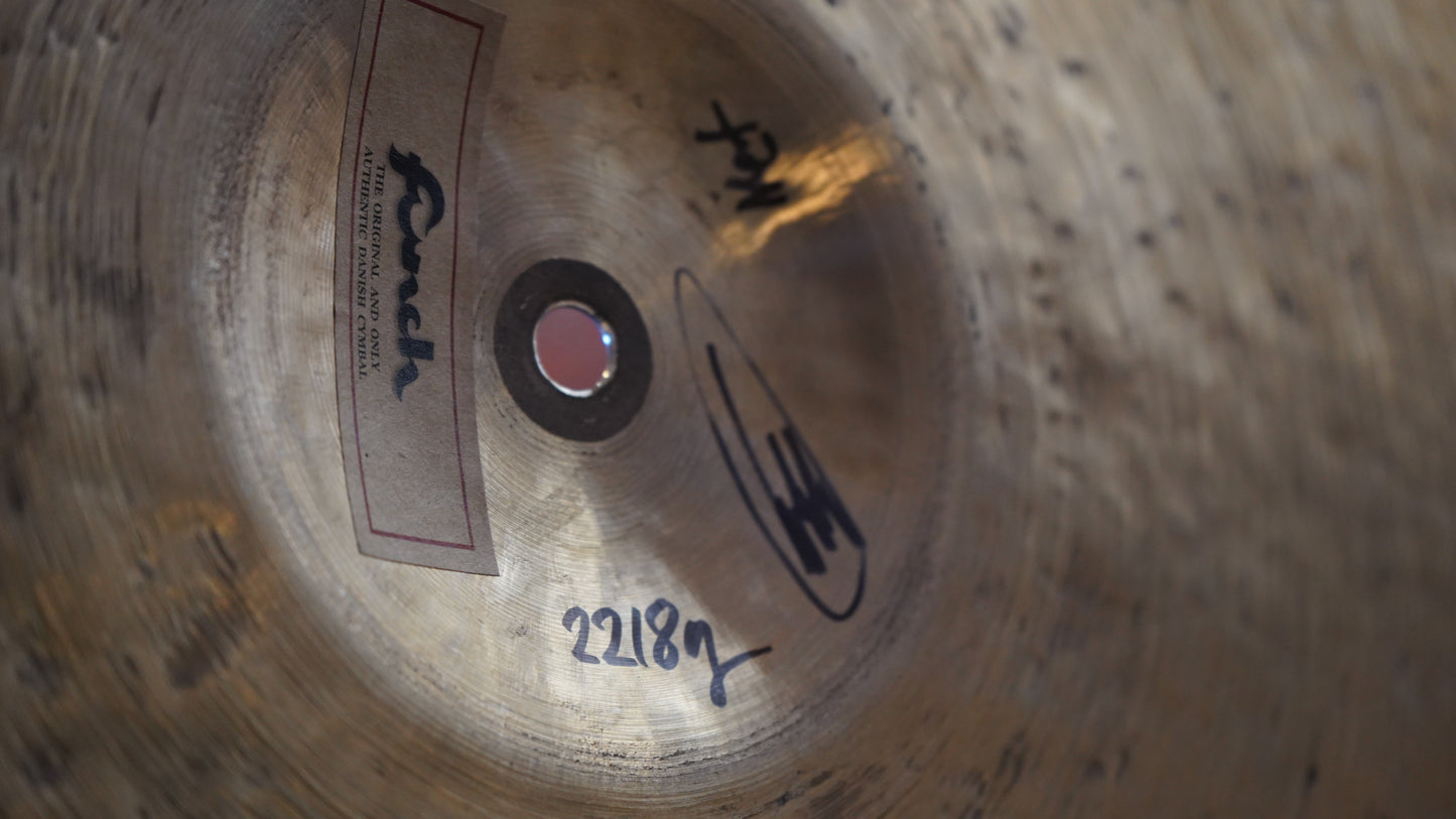 22" Nefertiti 2118g