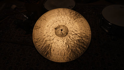 22" Nefertiti 2365g