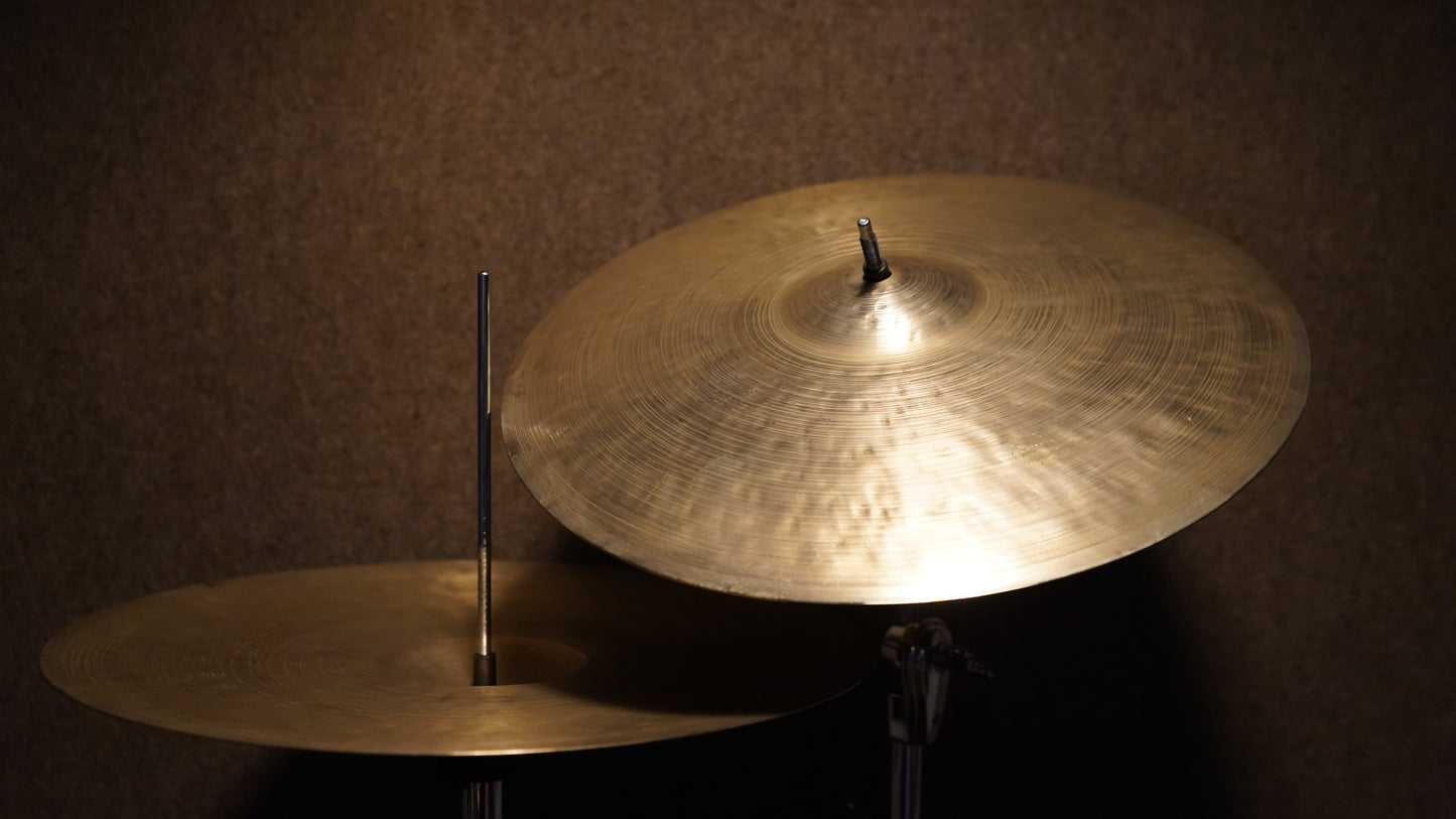 15" Nefertiti Hi-hats 1086 / 1198g