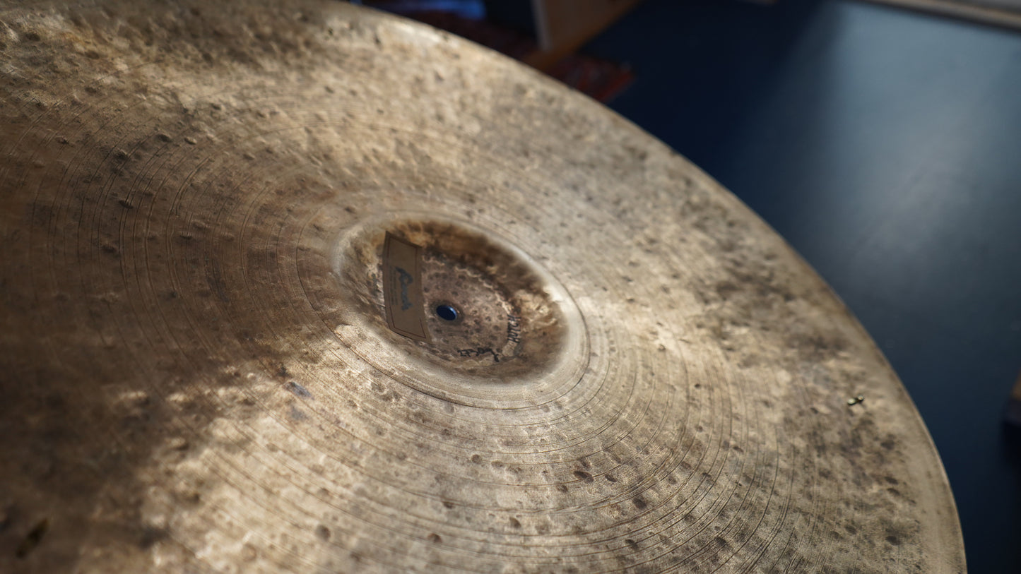 23" Gregory Hutchinson Signature Series 2730g