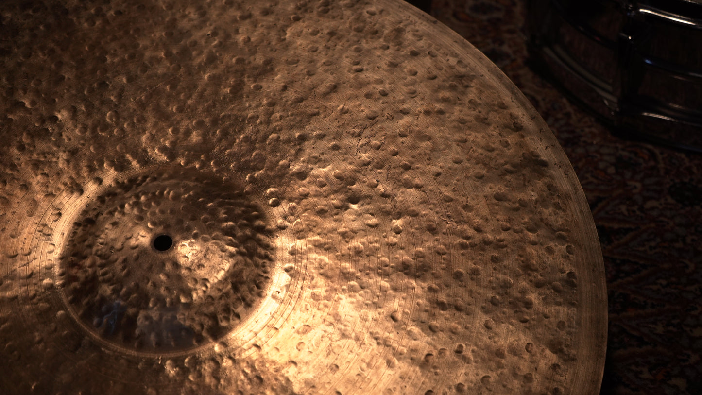 23" Gregory Hutchinson Signature Series 2730g