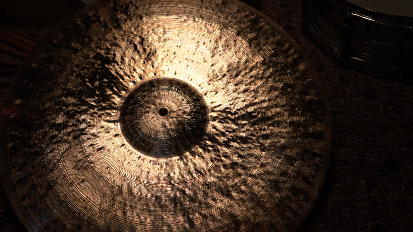 21" Gregory Hutchinson Signature Series 2223g