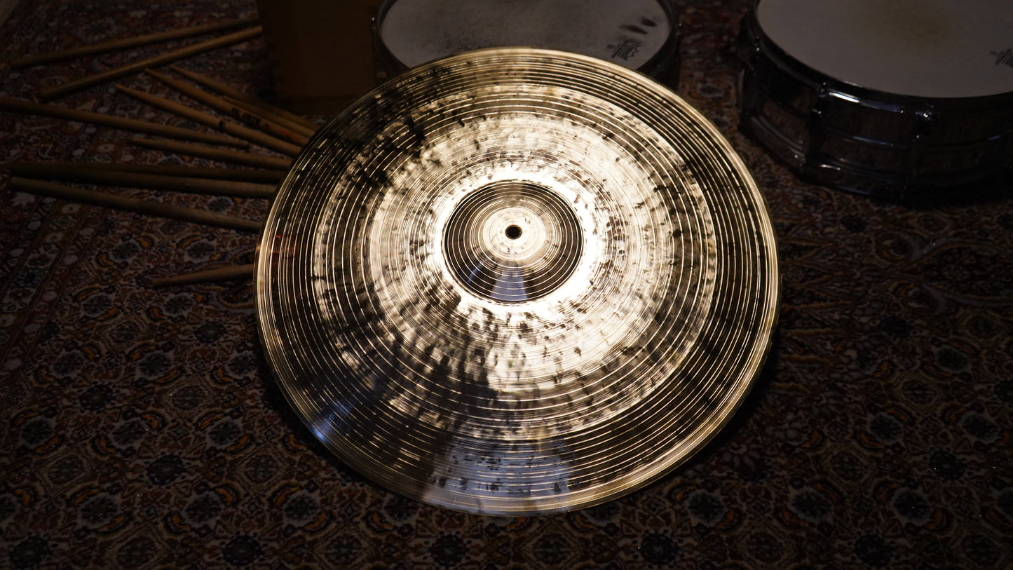 21" Gregory Hutchinson Signature Series 2118g
