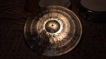 21" Gregory Hutchinson Signature Series 2118g