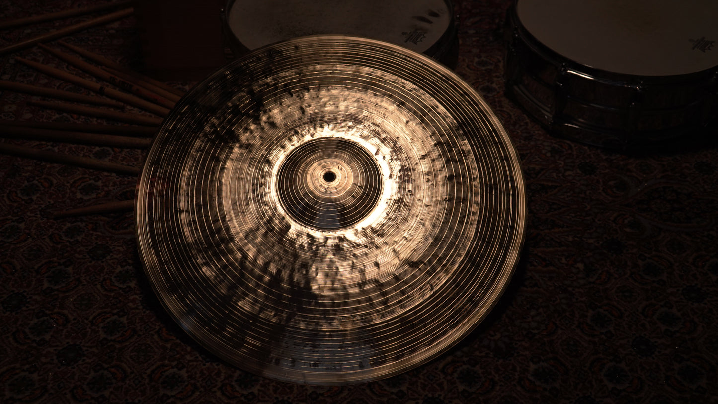 21" Gregory Hutchinson Signature Series 2118g