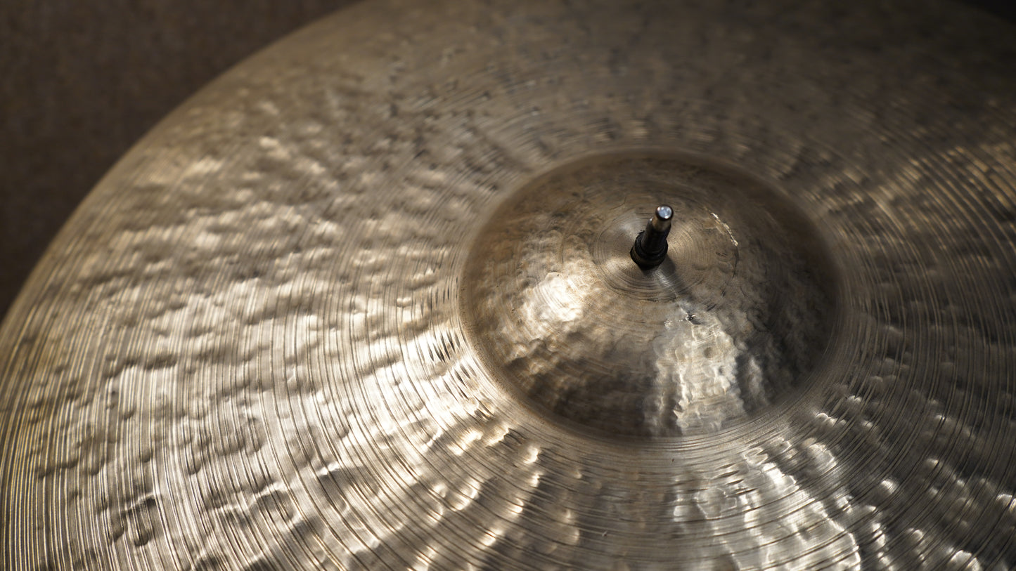 22" TW Tribute 2390g