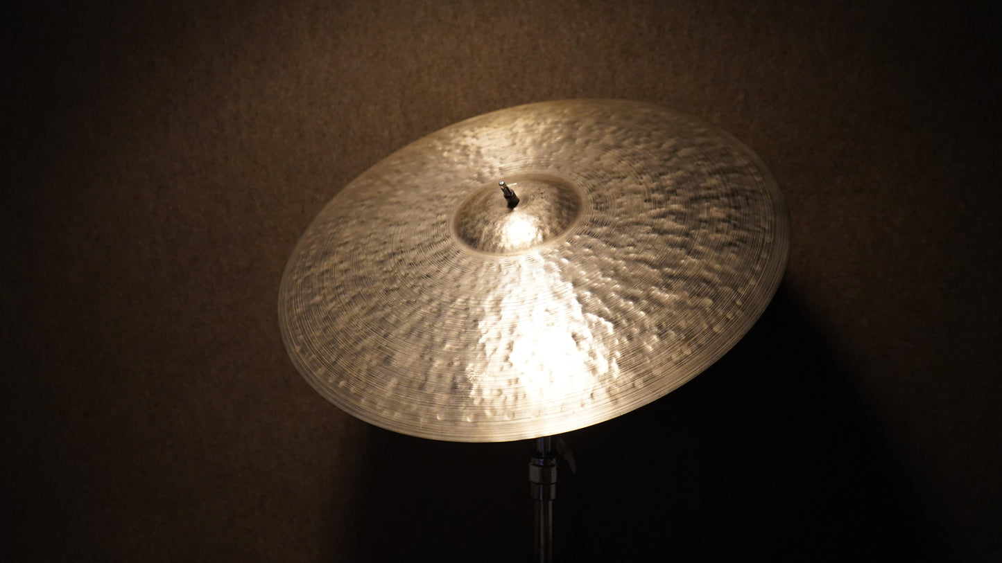 22" TW Tribute 2390g