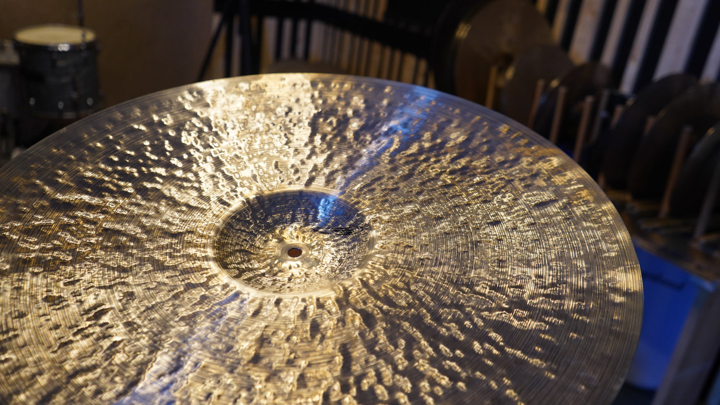 22" TW Tribute 2472g