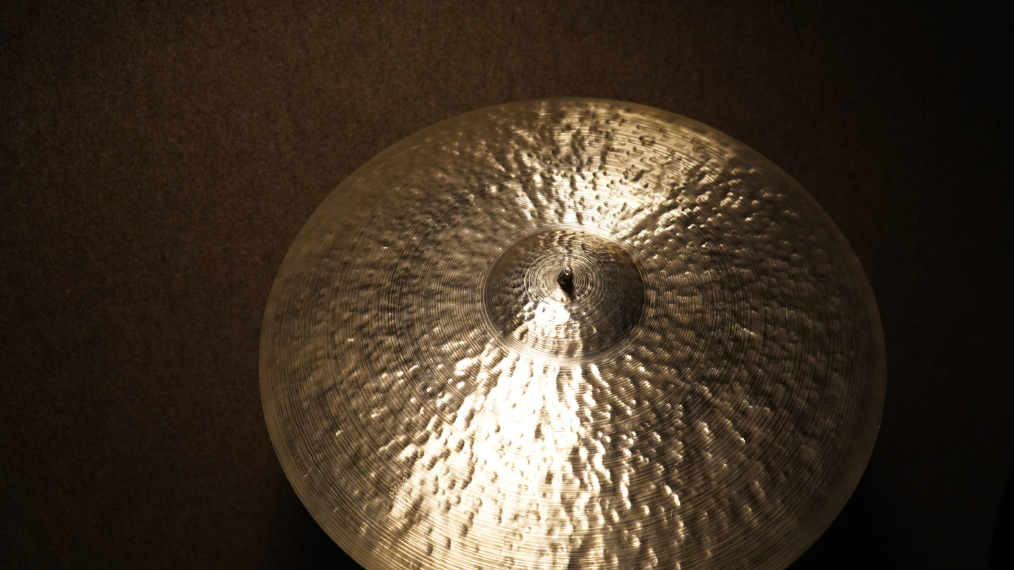 22" TW Tribute 2472g
